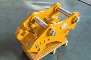 Déniveleur hydraulique -65, état neuf, pour excavatrices de 9 à 19 tonnes, aère la surface du sol, moteur, burin - Product Image 4