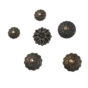 Accessoires de meubles de style antique en alliage de zinc Wenzhou Platinum Link, décoratifs en forme de fleur, pour la protection des coins - Product Image 5