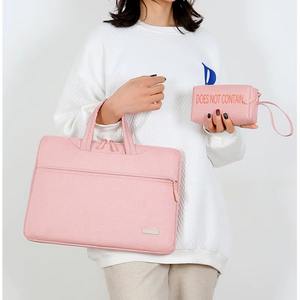 Sacs pour ordinateur portable d'affaires pour femmes Logo OEM personnalisé Visites clients Travail Résistant à l'eau et élégant Unisexe 15,6 pouces Sacs à main pour ordinateur portable - Product Image 5