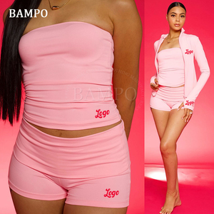 Set 2 pezzi di abbigliamento estivo da <span class=keywords><strong>donna</strong></span> su misura in <span class=keywords><strong>cotone</strong></span> Y2K Top in <span class=keywords><strong>cotone</strong></span> e ripiegate su Shorts svasati due pezzi Set da salotto abbigliamento <span class=keywords><strong>donna</strong></span> - Product Image 5