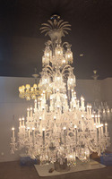 Luminaire suspendu LED en cristal élégant et luxueux personnalisé pour mariage, fête, hôtel, banquet, maison, restaurant, salle d'événements, décoration
