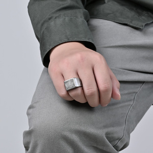 Anillo de sello de eternidad para hombre de acero inoxidable grabado, moderno, en blanco, al por mayor - Product Image 6