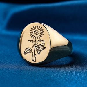 Nouveauté, bague signet personnalisée en forme de tournesol, bijoux anti-ternissement, minimaliste, plaquée or, en acier inoxydable, gravée - Product Image 3