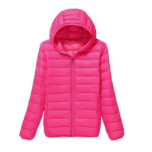 Venta al por mayor OEM servicio personalizado superventas mujer 90/10 chaqueta de plumón de ganso, ropa acolchada con capucha, puño y dobladillo con banda elástica - Product Image 4