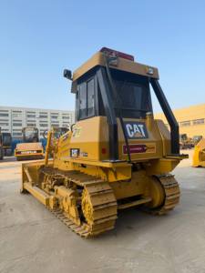 รถดันดิน CAT D5 LGP 9.4 ตัน – เครื่องยนต์ดีเซล C4.4 ACERT ที่เชื่อถือได้, แรงกดต่ำบนพื้นผิว, ได้รับการรับรองมาตรฐาน CE/EPA - Product Image 5