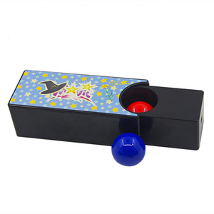 Maravillosa Caja Mágica <span class=keywords><strong>de</strong></span> Plástico con Dos Bolas para Magos - Trucos <span class=keywords><strong>de</strong></span> Magia <span class=keywords><strong>de</strong></span> Cerca Fáciles - Product Image 4