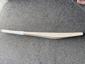 Grado 4 de sauce inglés bate de Cricket | Peso a 2,8 a 2,12 una madera Color | - Product Image 2