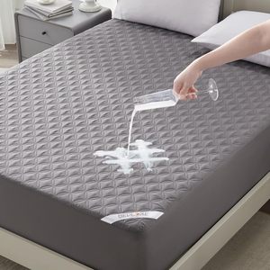 Bedpremium <span class=keywords><strong>Premium</strong></span> kapitone su geçirmez yatak koruyucu hipoalerjenik yumuşak yatak örtüsü nefes elastik monte yatak pedi - Product Image 1