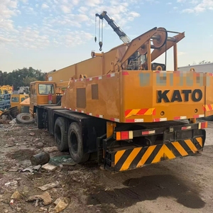 Grúa hidráulica para camión Kato NK250 de 25 toneladas con pluma telescópica de 33 m de alto rendimiento para proyectos de construcción y elevación industrial. - Product Image 5
