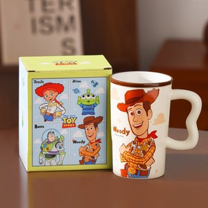 Tasse en céramique grande capacité Toy Story avec poignée ondulée – Adorable dessin animé Buzz, Woody, Jessie, Alien – Tasse à café et à eau avec poignée ondulée - Product Image 5
