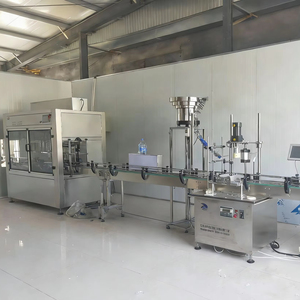 ADBlue Manufacturing produce productos terminados y los llena con agua ultrapura, formando una línea completa de producción de equipos. - Product Image 1