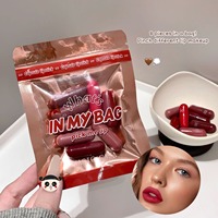 Ensemble de 8 rouges à lèvres en capsule - Naturellement longue tenue et ne tache pas les gobelets - Mini rouges à lèvres mats pour la vente en gros