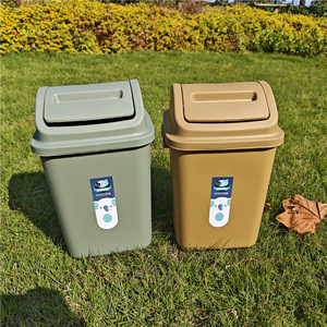Cubo de Basura Simple de Plástico de 6L con Tapa Abatible, Rectangular, para Interiores y Exteriores - Product Image 2