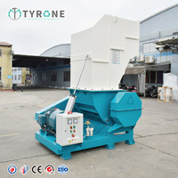 Broyeur de plastique industriel 300-800 kg/h, broyeur de plastique chinois avec convoyeur et trémie de collecte pour le recyclage des pièces