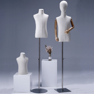 어린이 의류 매장 디스플레이 유연한 나무 팔 아이 몸통 마네킹 화이트 패브릭 아기 원피스 형태 마네킹 - Product Image 1