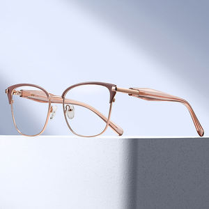 Occhiali MS 82326 di Lusso Senza Tempo con Protezione dalla Luce Blu, Montatura in Metallo Lucido e Aste Geometriche in TR - Product Image 1