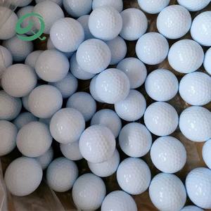 Pelota de golf barata al por mayor para entrenamiento de larga distancia con logotipo impreso de 2 capas para interior y exterior, pelota de golf con caja de regalo - Product Image 2