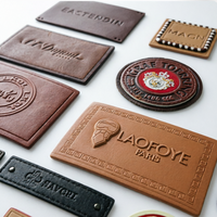 Étiquette de vêtement en cuir PU véritable, personnalisable, découpée au laser en 3D, embossée, carrée, avec caoutchouc écologique