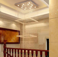 Lustre d'escalier moderne de luxe en cristal nordique avec installation professionnelle, haute luminosité et installation facile