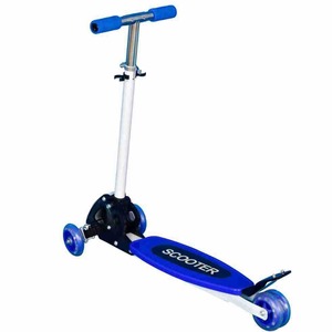 สกู๊ตเตอร์เด็กสี่ล้อ ปรับความสูงได้ พร้อมไฟ สำหรับเด็กอายุ 3-6 ปี - Product Image 4