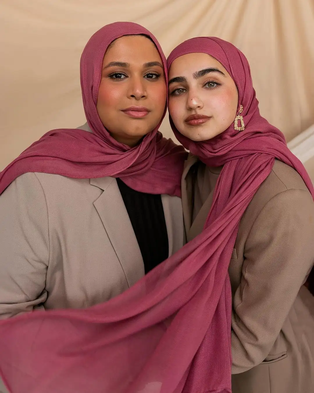 Viscose khăn hijab đôi khâu cạnh Đồng bằng cotton phương thức hồi giáo phụ nữ Khăn mềm nhẹ khăn choàng Rayon khăn hijab