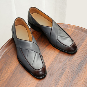 Zapatos planos de hombre de cuero genuino de alta calidad - una nueva marca de zapatos suaves para hombre a la moda con propiedades antideslizantes - Product Image 1