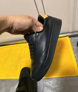 Chaussures <span class=keywords><strong>de</strong></span> sport <span class=keywords><strong>de</strong></span> luxe pour hommes <span class=keywords><strong>de</strong></span> <span class=keywords><strong>marque</strong></span> <span class=keywords><strong>de</strong></span> créateur, vente en gros, chaussures décontractées <span class=keywords><strong>de</strong></span> haute qualité, logo <span class=keywords><strong>de</strong></span> luxe original, chaussures populaires pour femmes - Product Image 6