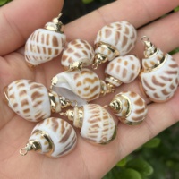 Pendentif en coquille de conque plaqué or naturel, fait main, pour la création de colliers, bracelets et bijoux DIY