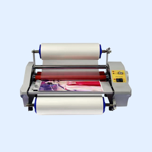 A3 rollo de cama plana <span class=keywords><strong>UV</strong></span> <span class=keywords><strong>DTF</strong></span> película laminadora máquina de papel nueva condición 300mm impresión rollo a rollo impresora <span class=keywords><strong>UV</strong></span> - Product Image 1