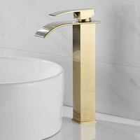 Robinet de lavabo cascade carré à bec plat, en acier inoxydable électroplaqué de luxe, avec cartouche céramique, à poser sur le comptoir, pour salle de bain