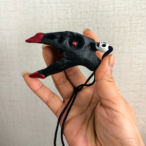 Silbato de la Muerte Azteca de la Marca Screaming Whistles, Cerámica/Esmalte, Arte Folclórico para Halloween, con Sonido Fantasmal y Espeluznante - Product Image 1