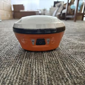 Q600 IP67สถานีฐาน GNSS RTK ที่ขรุขระพร้อมมอเตอร์หุ่นยนต์ซอฟต์แวร์สำรวจ HC6สำหรับการยึดถนนและการวาด CAD-Yunchuang BDS - Product Image 3
