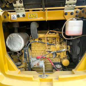 Experto en paisajismo con control preciso y operación suave Excavadora usada CAT 305,5 para trabajos en el suelo delicados - Product Image 6