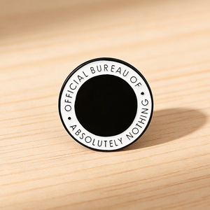 Pin Metálico de Dibujos Animados, Nuevo, en Oferta, Personalizable con Logotipo, Pin de Esmalte Suave en Blanco, Recuerdo, Regalo, Pin de Solapa Metálico al por Mayor, con Letras - Product Image 6