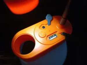 휴대용 손전등 USB 충전식 태양 LED 캠핑 라이트 바베큐 하이킹
