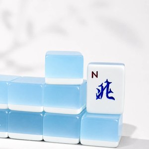 Set di Mahjong in Acrilico di Lusso Rosa, Viola, Verde e Blu con Numeri e Lettere, Fatto a Mano per Uso Domestico, Personalizzabile - Product Image 2