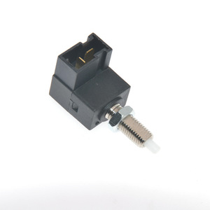 สวิตช์ไฟเบรก 93810-2E000 11213 สำหรับเปลี่ยนซ่อมสวิตช์อัตโนมัติ - Product Image 5