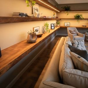 Rak Dinding Mengambang Hitam dengan Lampu LED 80cm, Kayu Solid dengan Downlight 3000K dan Braket <span class=keywords><strong>Tersembunyi</strong></span> untuk Ruang Tamu - Product Image 2