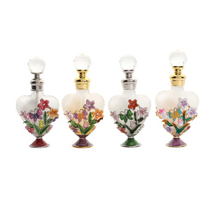 10ml Heart-Shaped <b>Glass</b> Perfume <b>Bottle</b> Butterfly and Flower Decals Elegant Gold-Dipped <b>Empty</b> for Essential Oils Decorative - Product Image 4