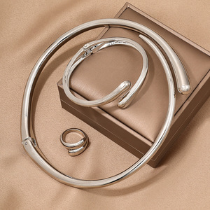 Vintage Punk Hip Hop Choker <strong>Torques</strong> Necklaces <strong>Bangles</strong> Rings Set for Women <strong>Men</strong> Geometric Smooth Metal TearDrop Jewelry Set - Product Image 5