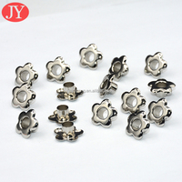 Vente en gros d'oeillets métalliques en laiton de fleur de 5mm sans nickel pour l'artisanat du cuir bricolage chaussures bottes ceinture accessoires de couture