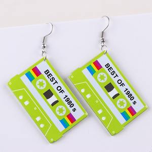 ต่างหูอะคริลิคสีดำสไตล์เรโทรรูปเทปคาสเซ็ตต์ ยุค 70 80 90 ต่างหูเรซิ่นรูปเทปคาสเซ็ตต์สีนีออนสำหรับงานเทศกาลดนตรี - Product Image 6