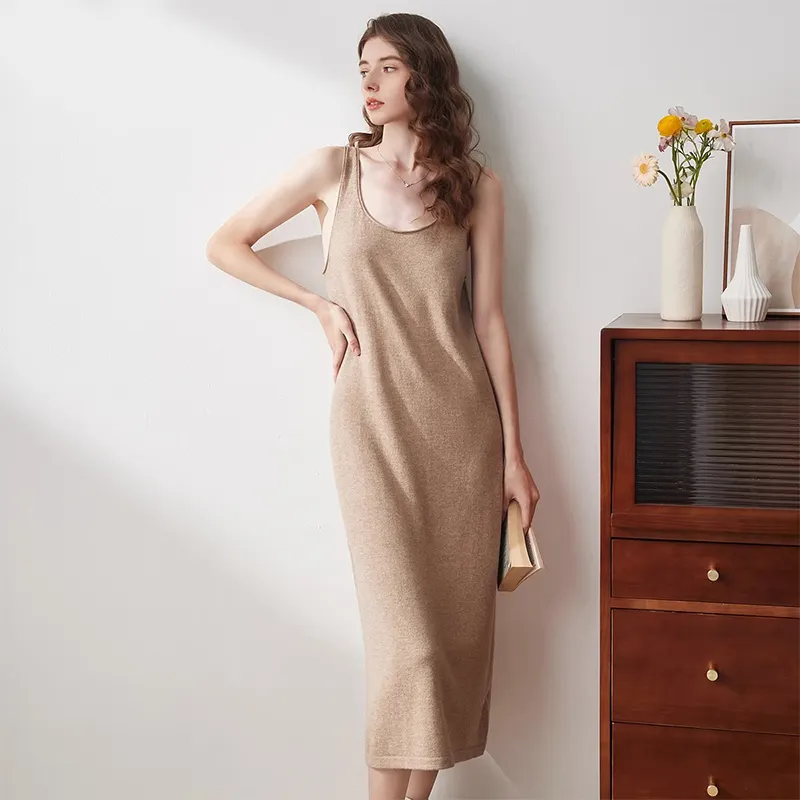 Personnalisé femmes décontracté sexy 100% cachemire tricoté robe en laine couleur unie Simple luxe été longue robe en cachemire