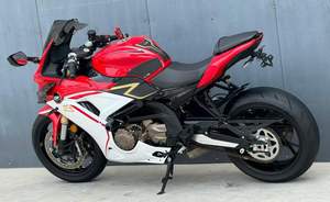 <span class=keywords><strong>Moto</strong></span> <span class=keywords><strong>de</strong></span> <span class=keywords><strong>course</strong></span> QJMOTOR Race 600 600cc à quatre cylindres en ligne, refroidie par liquide, haute puissance, à essence, avec ABS et TCS pour les pilotes avancés - Product Image 6
