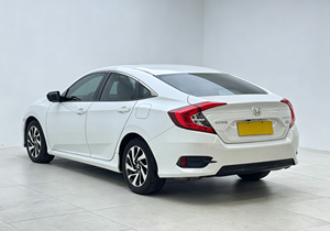 <span class=keywords><strong>Honda</strong></span> <span class=keywords><strong>Civic</strong></span> <span class=keywords><strong>2019</strong></span>, Berlina Turbo, Pneumatici R16, Sedili in Pelle, Guida a Sinistra, Efficiente nei Consumi - Product Image 4