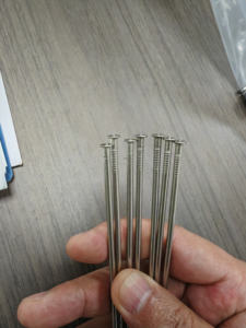 Clous de soudure en acier à tête plate pour CVC et isolation, zingués - Product Image 3