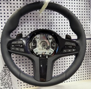 Volante YLD para <span class=keywords><strong>BMW</strong></span>, Actualización al Estilo LCI, Compatible con G05 G20 G30 G2X G3X G8X F9X 2018-2024, Interior de Coche Personalizado en Fibra de Carbono - Product Image 2