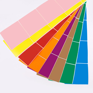 Etiqueta adhesiva recubierta de <span class=keywords><strong>papel</strong></span> semibrillante de tamaño 57x32x76x38 de color personalizado, etiqueta adhesiva de color de <span class=keywords><strong>transferencia</strong></span> térmica, etiqueta de envío - Product Image 4