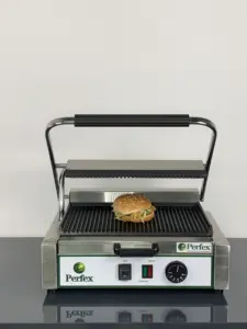 Sandwich Maker Barbecue Elettrico Grill PG-811 Contatto Panini Premere