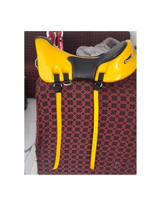 Elegante silla de montar de cuero premium que mejora la apariencia y ofrece un excelente rendimiento para todos los niveles de equitación. - Product Image 4